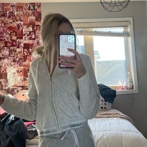 Calvin Klein Sweatshirt